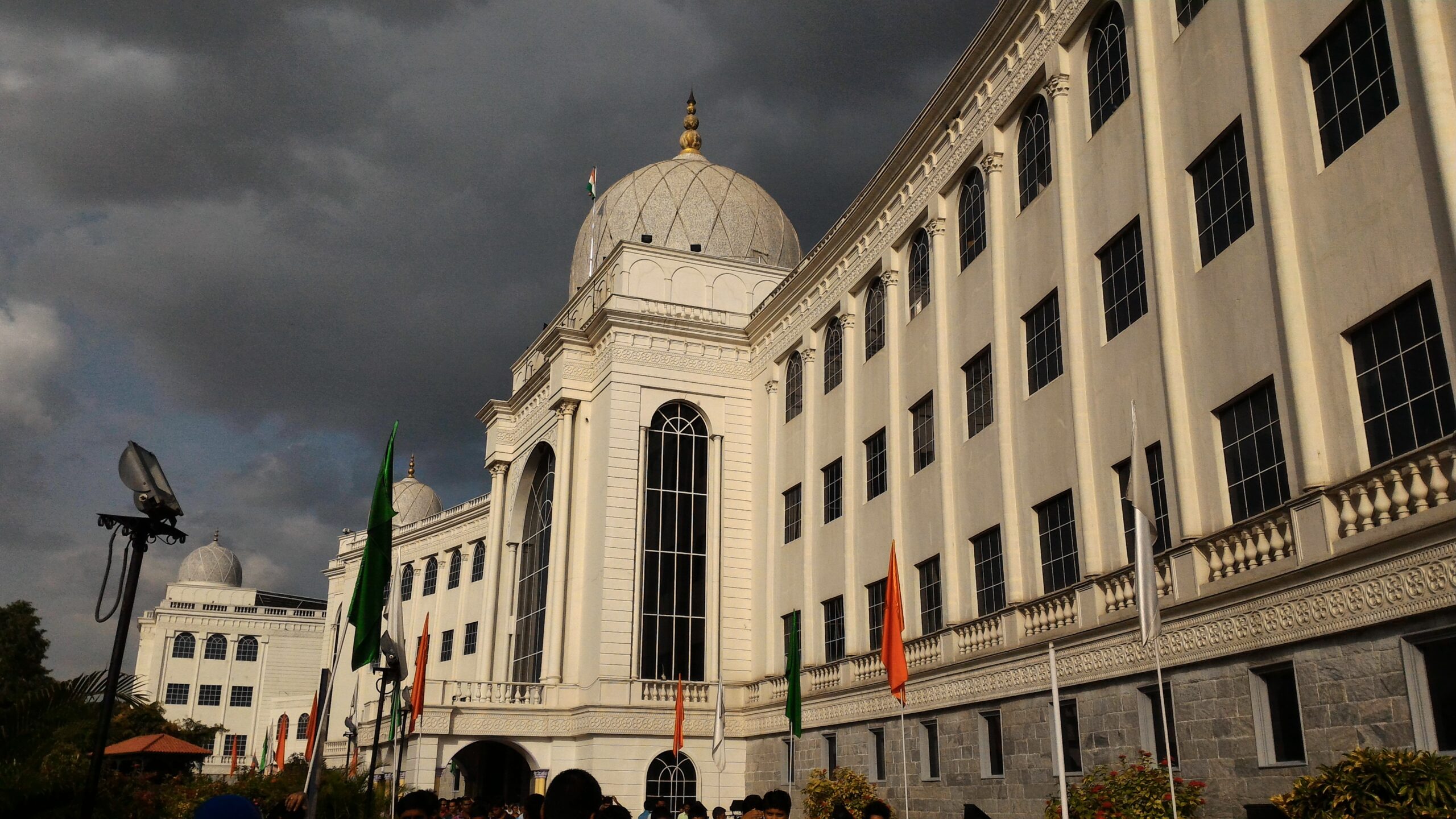 The Salar Jung Museum is one of the world's largest collections amassed by a single person, Nawab Mir Yousuf Ali Khan Salar Jung III. This museum features artifacts from India, Europe, China, Persia, and Egypt, covering a vast range of historical and artistic periods.