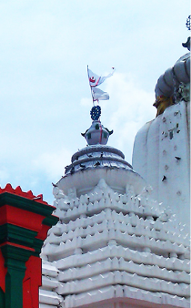 A cultural hub known for Chhau dance and gateway to Simlipal National Park.