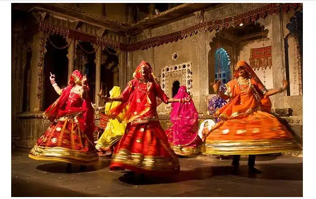 Ghoomar dance performance - Women twirling in colorful ghagra skirts in Rajasthan - Jaipur.