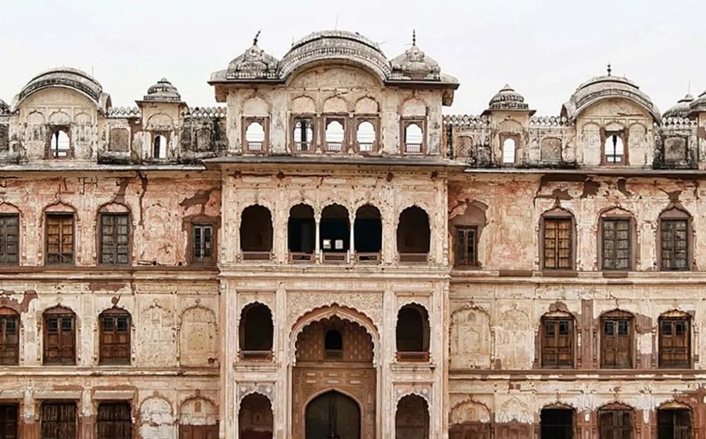 Qila Mubarak Fort - Ancient 2000-year-old fort in Punjab linked to Razia Sultana's history