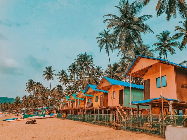 One of Goa’s most lively beaches, popular for nightlife, water sports, and beach shacks.