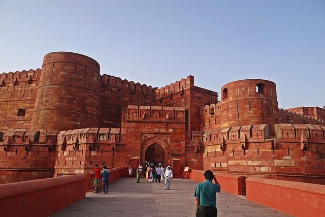 places to visit in Agra – Agra Fort