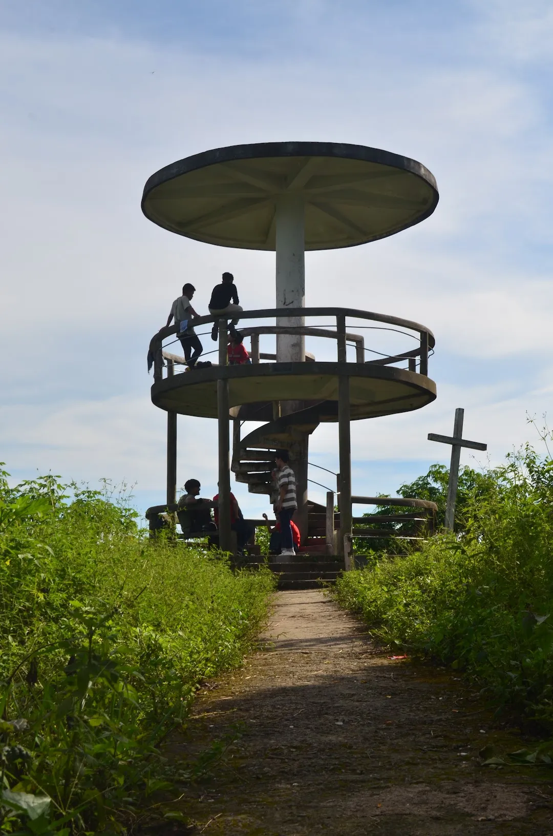Camping under stars at Beraw Tlang hilltop, adventurous place to visit near Aizawl