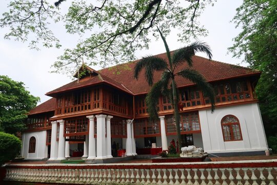 Bolgatty Palace, a serene place to visit in Kochi set on an island with lush gardens.