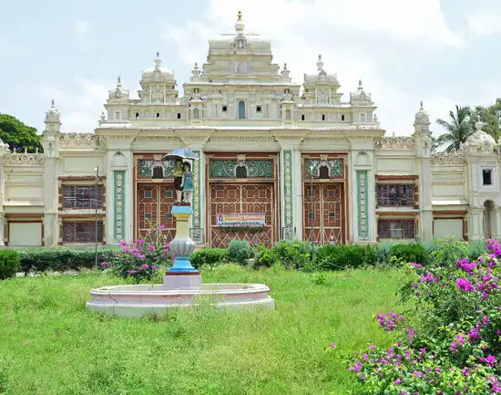 Traditional paintings at Jaganmohan Palace – best cultural places to visit in Mysuru for art lovers