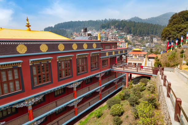 Kalimpong hill views and Buddhist monastery – peaceful Himalayan town in West Bengal