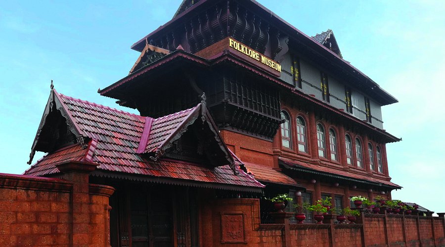 Kerala Folklore Museum, a cultural place to visit in Kochi for traditional art & artifacts.