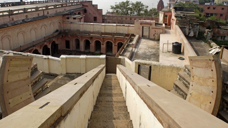 : Man Mandir Observatory, a scientific place to visit in Varanasi.