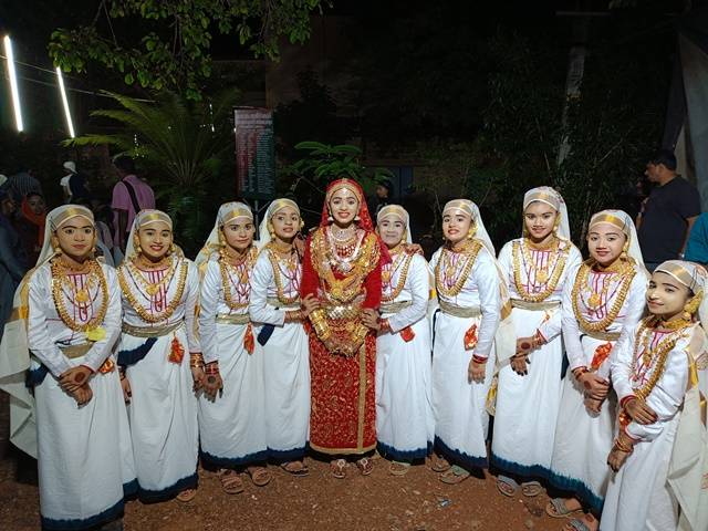 Cultural Mappila songs of Kerala enjoyed in Munnar.