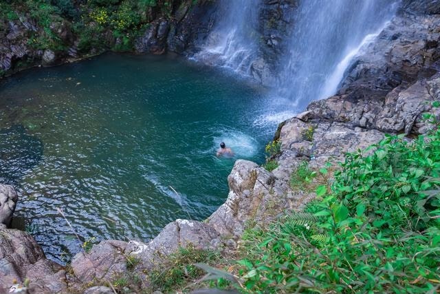 Spread Eagle Falls ranks high among scenic places to visit in Shillong for photography.