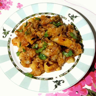 Alu Kangmet , cuisine of Manipur