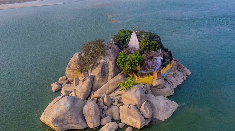 Hidden among places to visit in Bihar with rock-cut shrines.