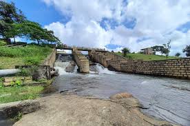 Khandoli Dam is a hidden picnic and adventure spot in Jharkhand.