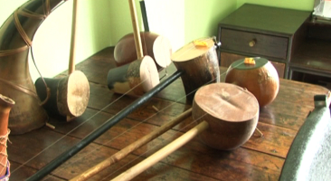 Traditional Li song being performed by Naga tribal musicians