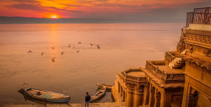 Historic ghats and vibrant streets of Mirzapur along the Ganges