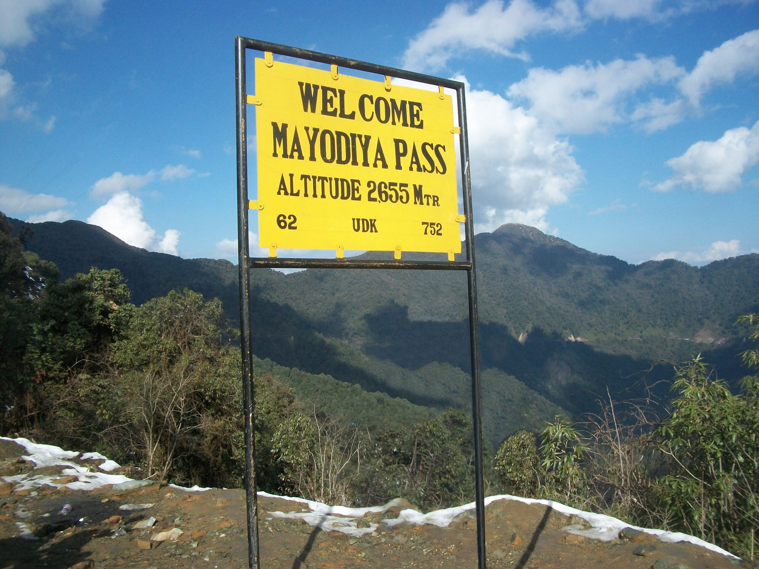 Myodia Pass in Arunachal Pradesh is a snowy paradise hidden in the northeast.
