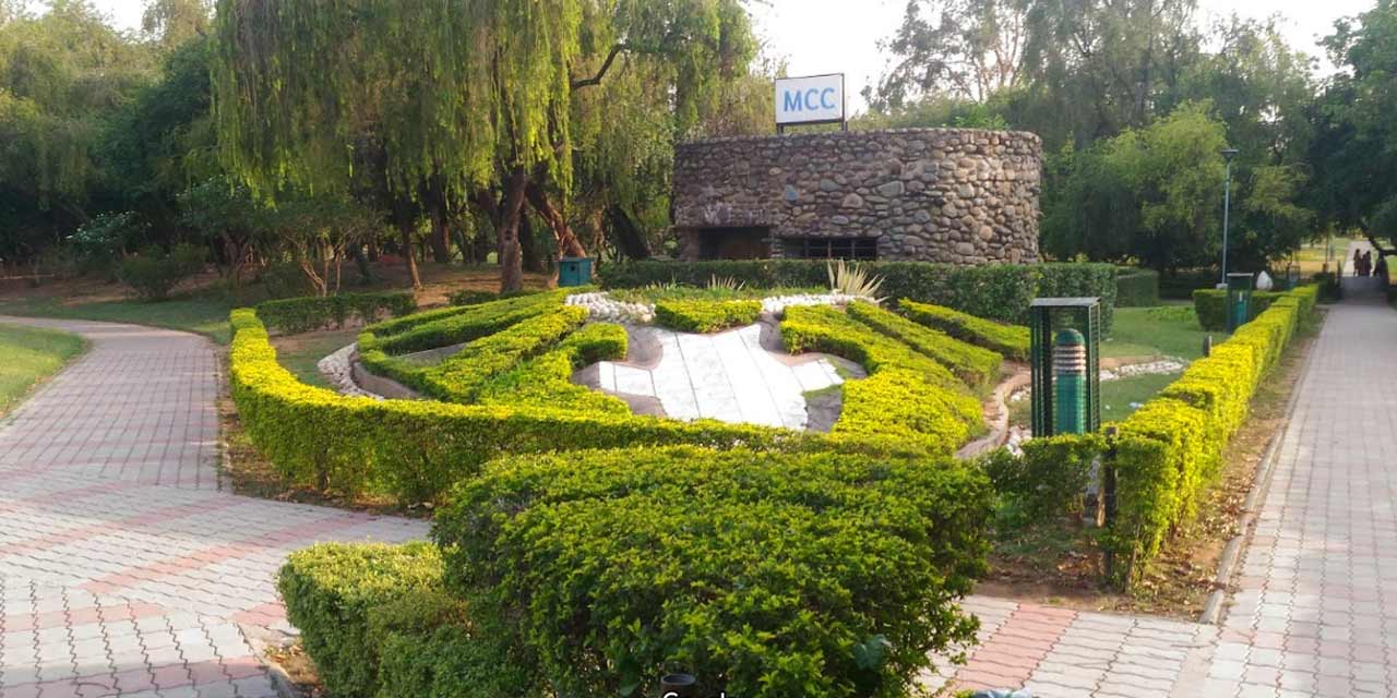 Shanti Kunj garden in Chandigarh offering peace and meditation spaces