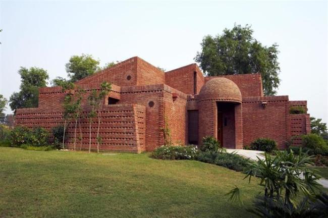 Therapeutic sulphur springs among healing places to visit in Haryana