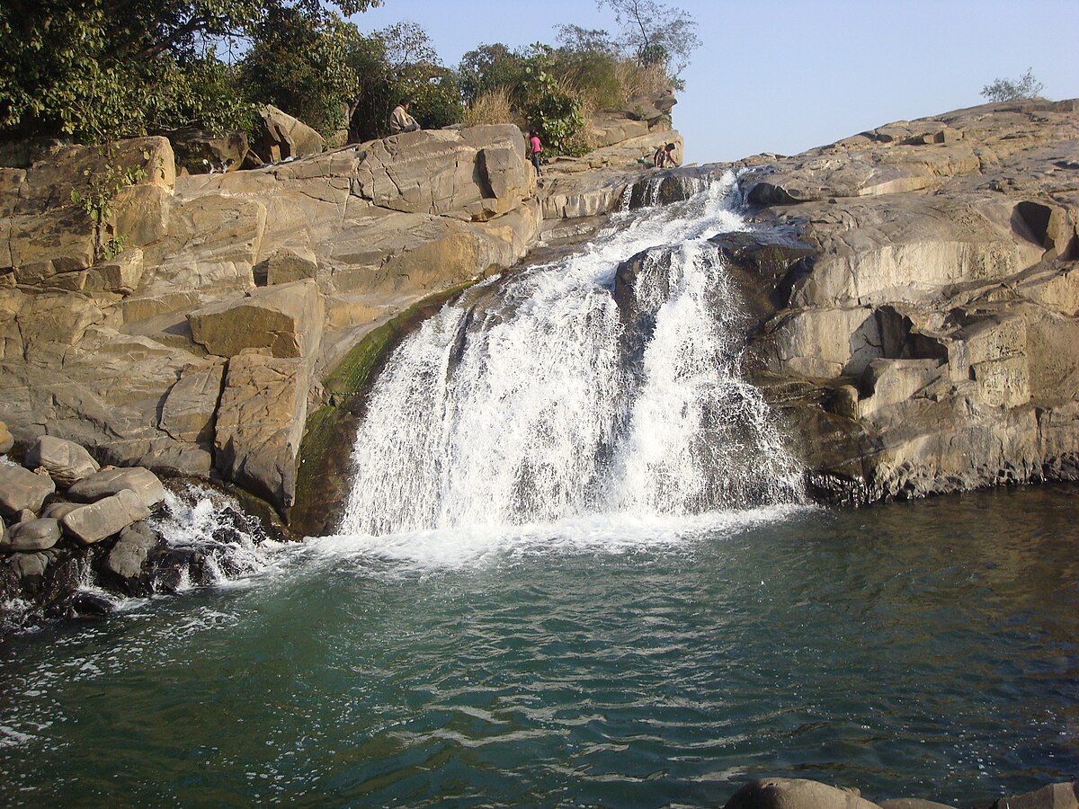 Ushree Waterfall in Jharkhand is a quiet and scenic cascade hidden in the forest.