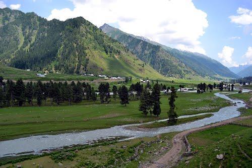 Remote trail through Warwan Valley in Jammu and Kashmir