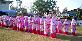 Yaoshang festival in Manipur is celebrated with colors, music, and dancing.