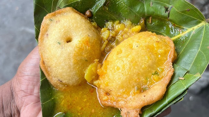 City Page Ranchi food guides recommend crispy Dhuska with potato curry.