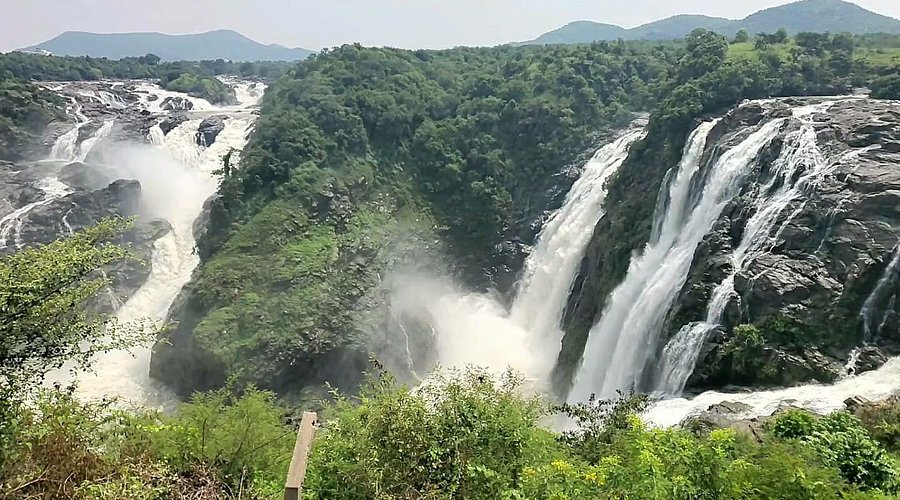 Stunning segmented waterfalls near Shivanasamudra.
