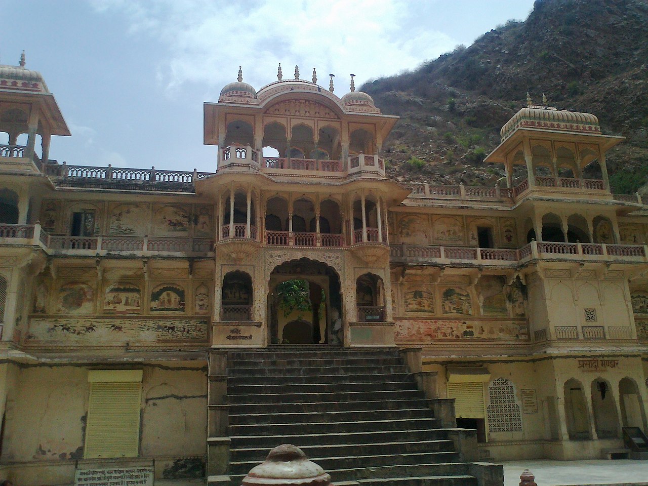 Galtaji Temple in Jaipur features natural water springs and monkeys.