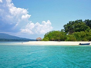 A peaceful place to visit in Andaman, features gardens, a temple, and paddle boating for families and leisure seekers.