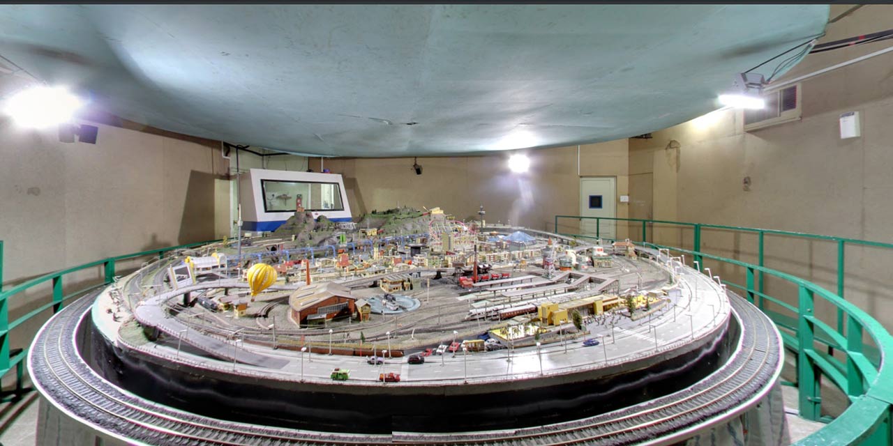 Joshi’s Miniature Railway Museum in Pune displays working train models.
