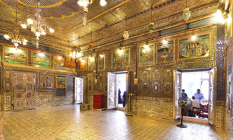 Kanch Mandir, among unique religious places to visit in Indore with glass artwork