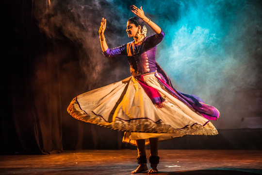 Graceful Kathak dancer in Bhopal, showcasing intricate footwork and storytelling.