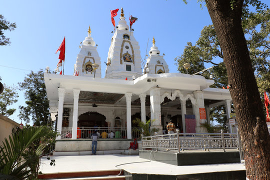 Khajrana Ganesh Temple, popular spiritual place to visit in Indore