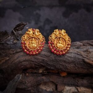 Intricate Kundapur gold necklace designs