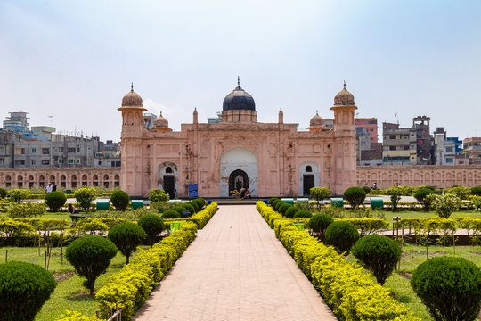 Lal Bagh Palace Indore, grand royal residence showcasing Indo-European architecture