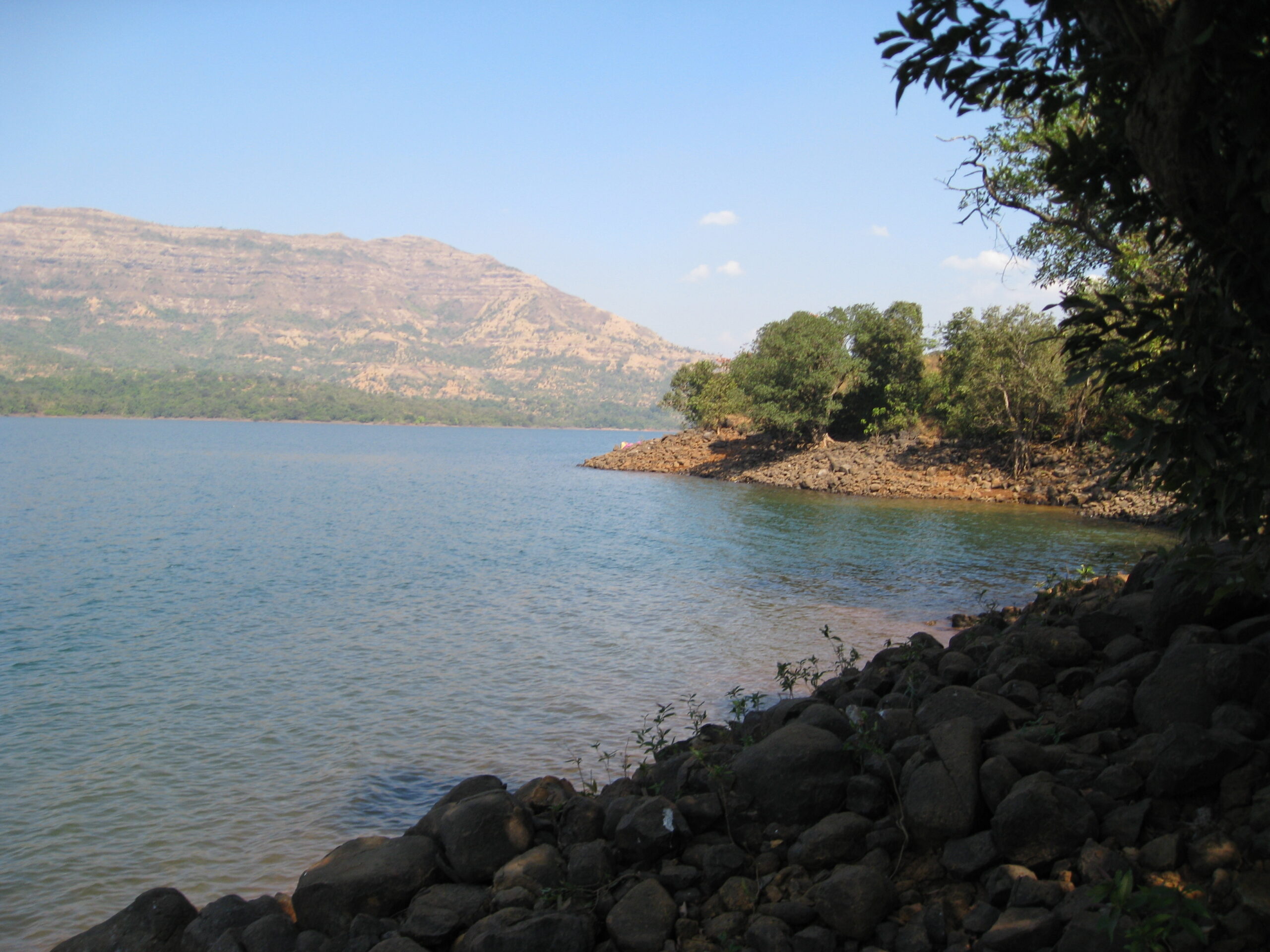 Mulshi Lake near Pune is a peaceful spot surrounded by nature.
