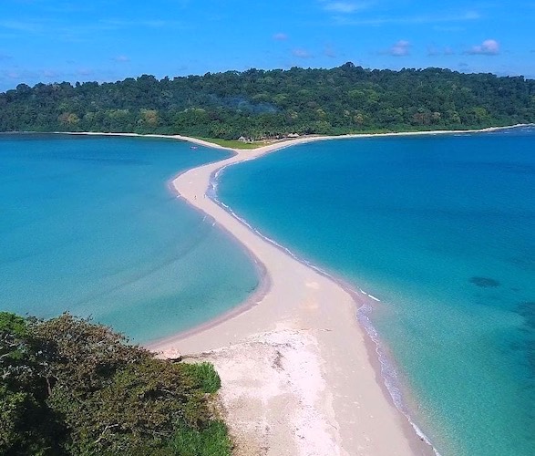 Ross and Smith Islands are twin landmasses connected by a natural sandbar, creating a surreal walkway during low tide.