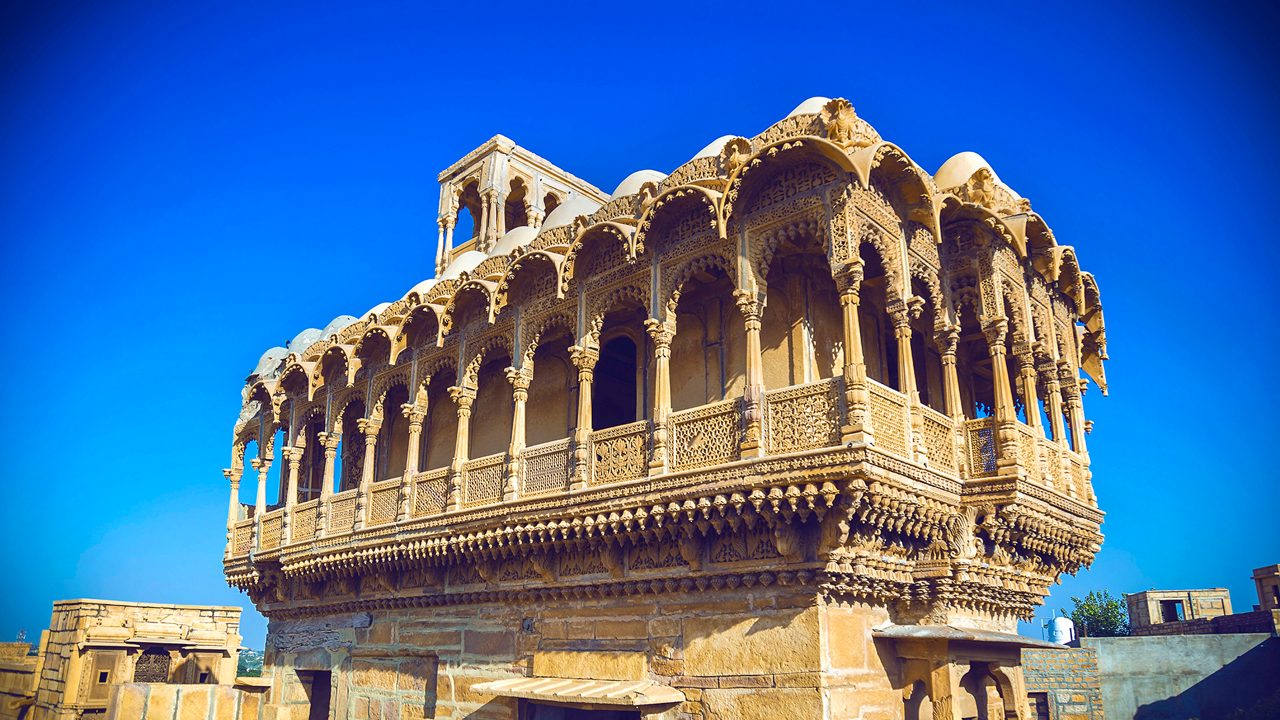Arched roof of Salim Singh Ki Haveli in Jaisalmer