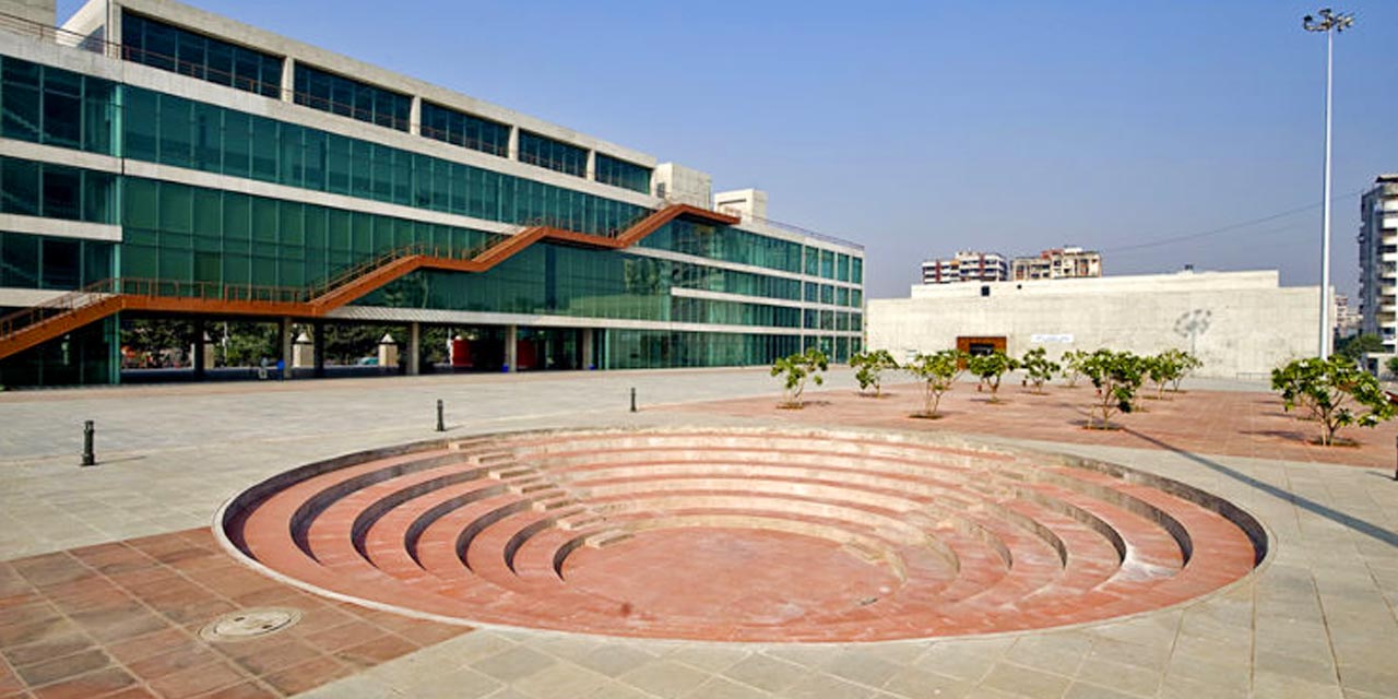 Surat Science Centre and Planetarium