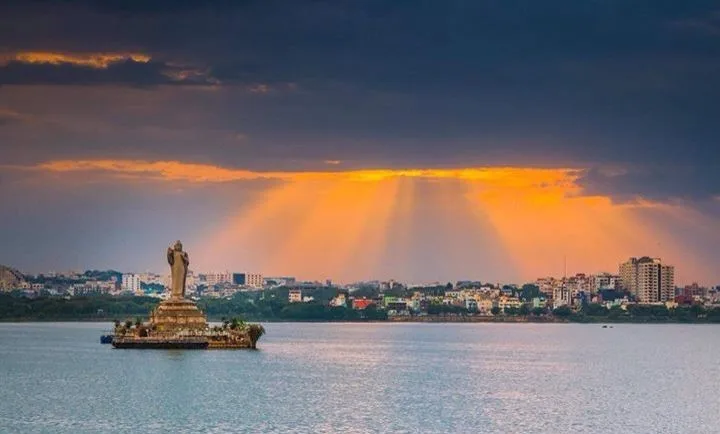 A picturesque place to visit in Hyderabad, lined with statues along Hussain Sagar Lake.