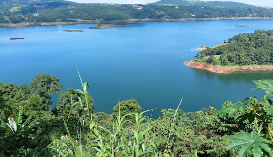 Situated in shillong and Surrounded by pine trees and is perfect to spend evening