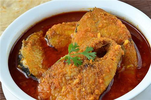 This is a dish with fish very famous in Agartala