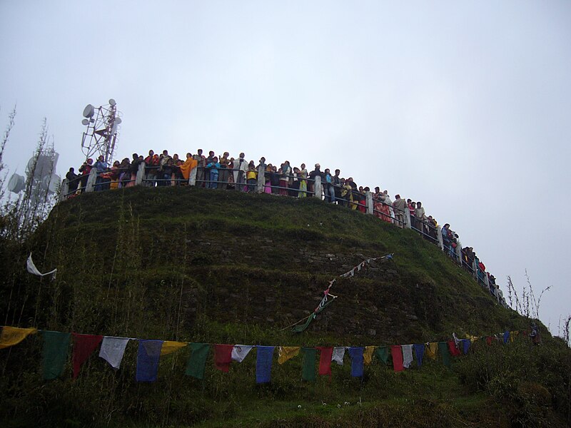Famous for breathtaking sunrise views over Kanchenjunga.