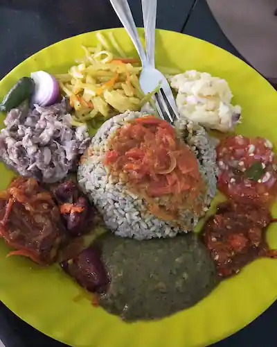 Flavorful rice paired with chicken or pork.