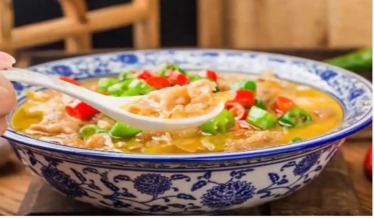 Made with boiled vegetables and is very famous dish of Lunglei