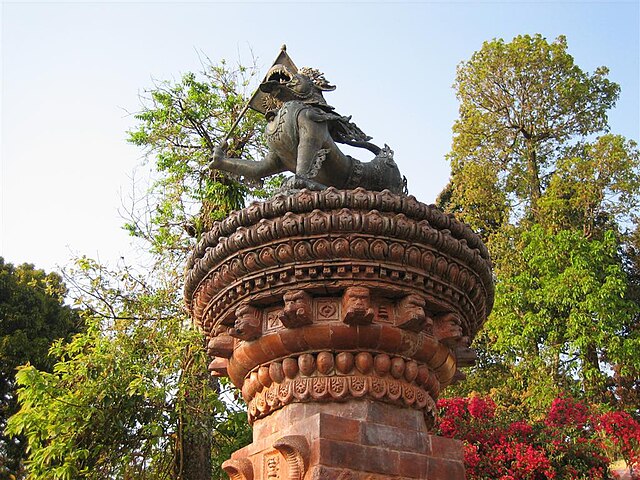 Exploring ancient temples in Warangal, a journey through Kakatiya history.