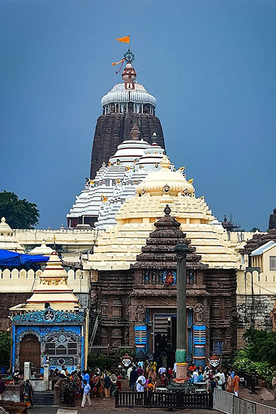 A replica of Puri’s famous temple, among the top religious places to visit in Rourkela.