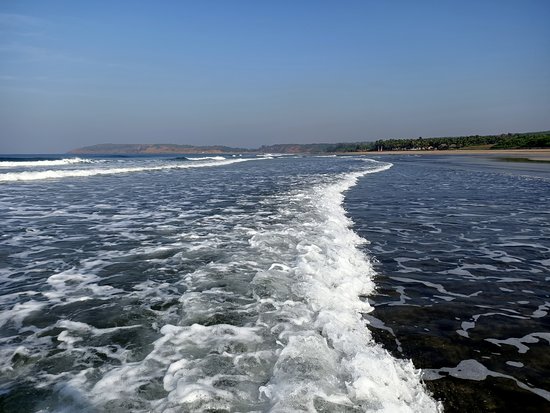 Malgund Beach, a quiet beach in Ratnagiri, birthplace of poet Keshavsut.