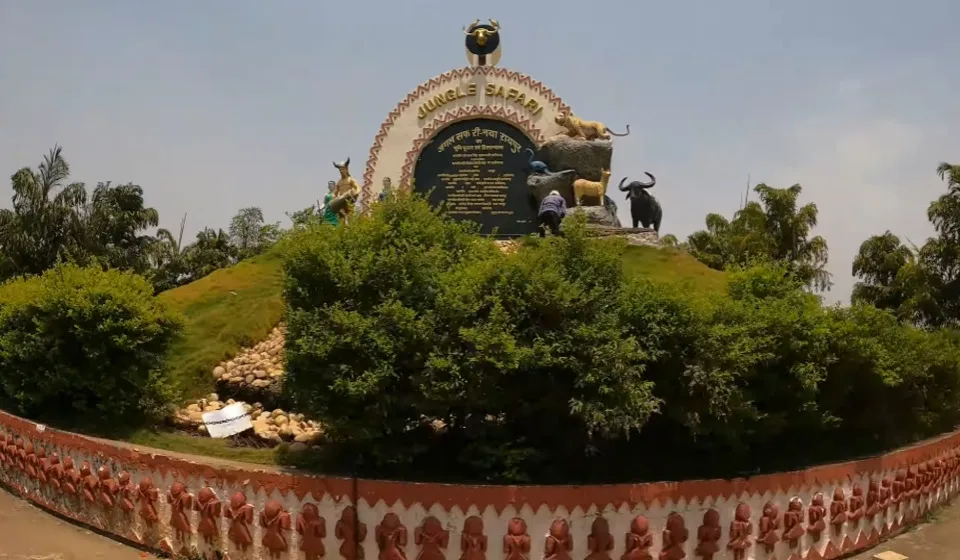Explore diverse wildlife and lush greenery at Nandan Van Zoo, a must-visit attraction in Raipur.