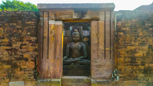 Nirakhia Monastery, peaceful meditation places to visit near Bhubaneswar.
